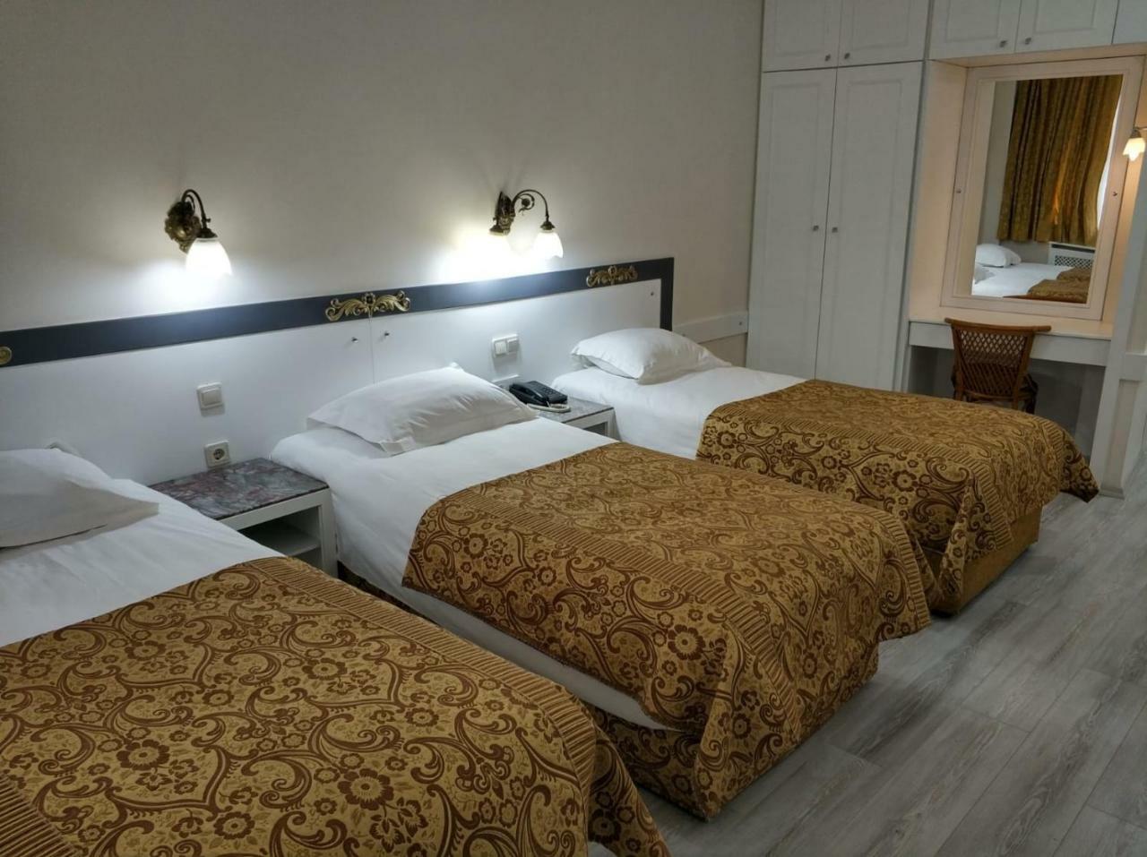 Hali Hotel อิสตันบูล ภายนอก รูปภาพ